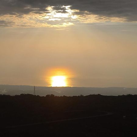 Appartamento Alba Marina E Tramonti Etnei Riposto Esterno foto