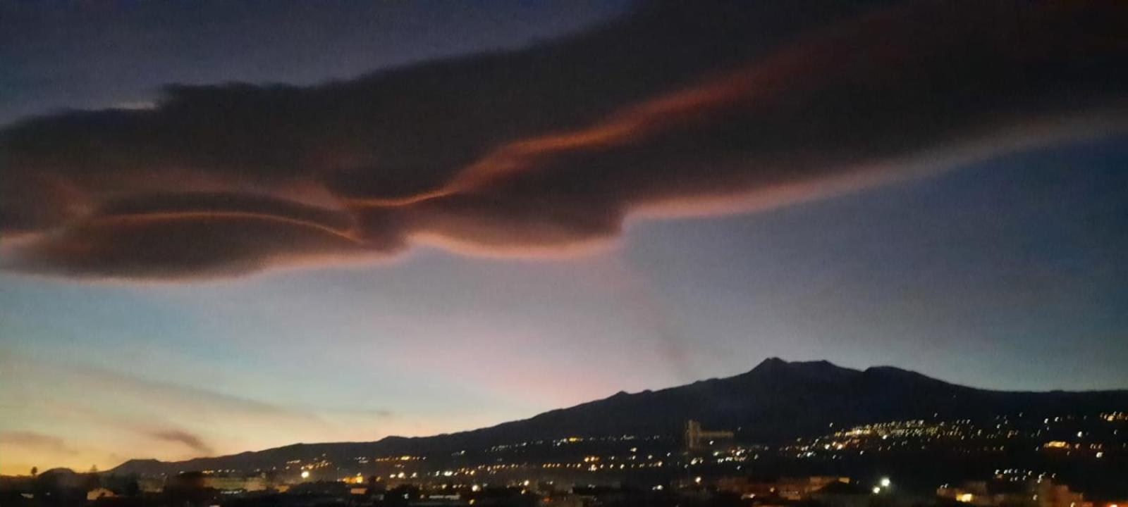 Appartamento Alba Marina E Tramonti Etnei Riposto Esterno foto