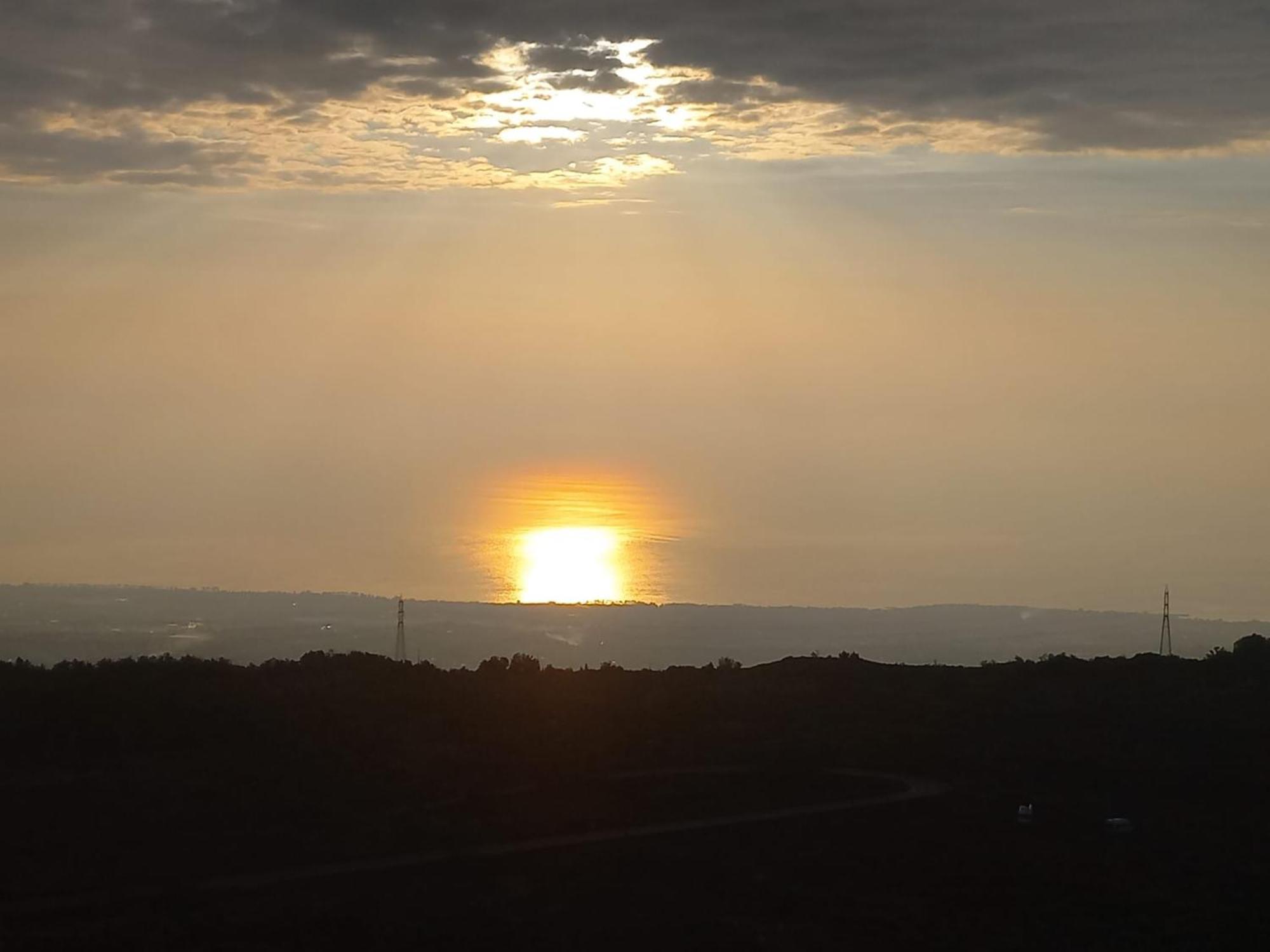 Appartamento Alba Marina E Tramonti Etnei Riposto Esterno foto