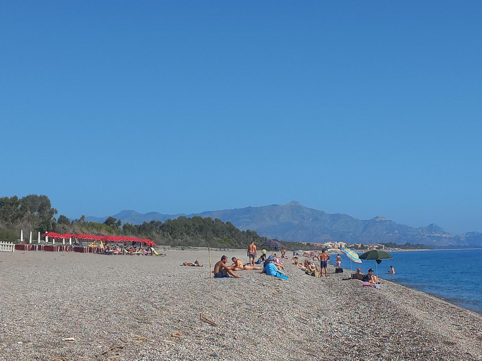 Appartamento Alba Marina E Tramonti Etnei Riposto Esterno foto