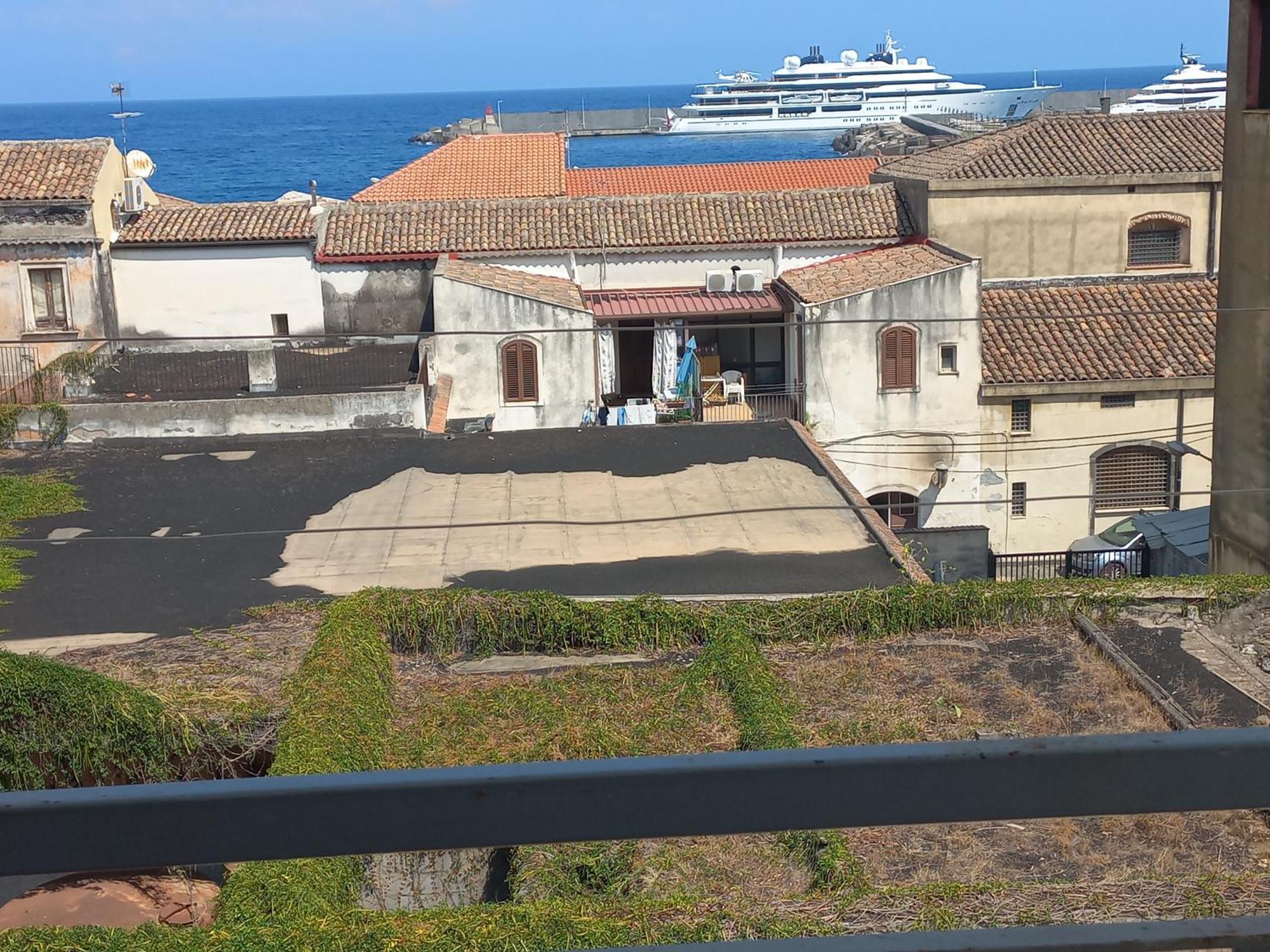 Appartamento Alba Marina E Tramonti Etnei Riposto Esterno foto